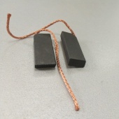 Щетки угольные 5х12,5х32 двухслойные провод от угла